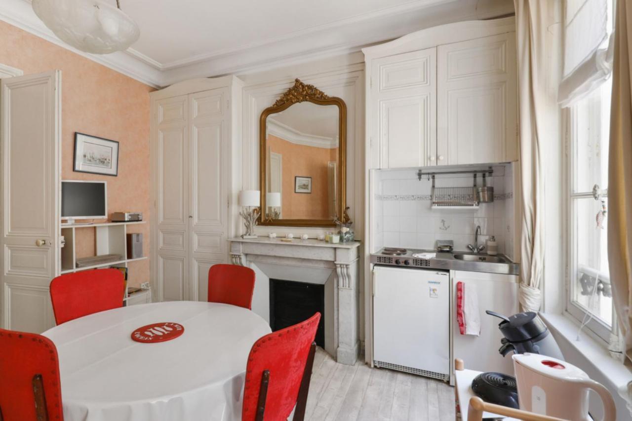 Appartement Des Embruns - Welkeys ทรูวิลล์-ซูร์-แมร์ ภายนอก รูปภาพ
